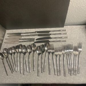 Hampton Bamboo Cutlery Set of 33 Spoons Knives Forks Nice Condition.